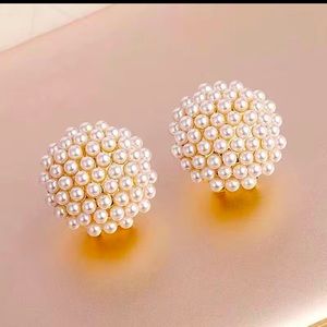 Gorgeous  Faux Pearl Earrings - Perfect for Any Party Look!